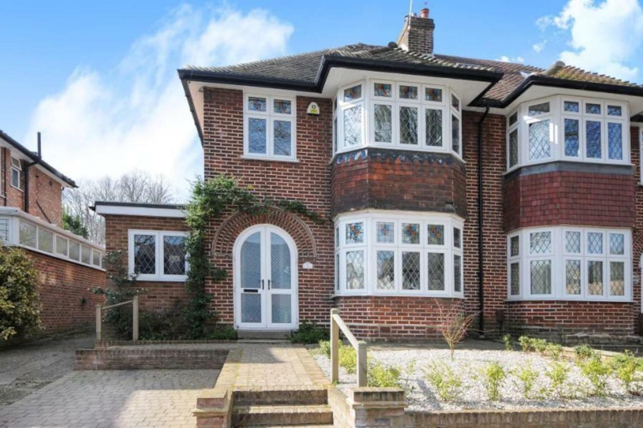 Oak Tree Villa Londra Exterior foto
